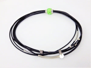 Collier/Bracelet noir, attache verte, tubes, billes et médaillon argent - MJ Bijoux