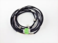 Charger l&#39;image dans la galerie, Collier/Bracelet noir, attache verte, tubes et médaillon argent  - MJ Bijoux
