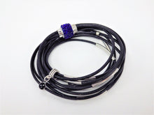 Charger l&#39;image dans la galerie, Collier/Bracelet noir, attache bleue, médaillon noir - MJ Bijoux
