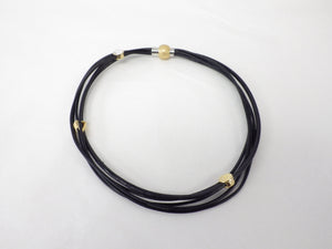 Collier/Bracelet noir avec attache pailleté or, cristal sur socle doré - MJ Bijoux
