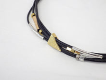 Charger l&#39;image dans la galerie, Collier/Bracelet noir avec fioriture argent et or - MJ Bijoux
